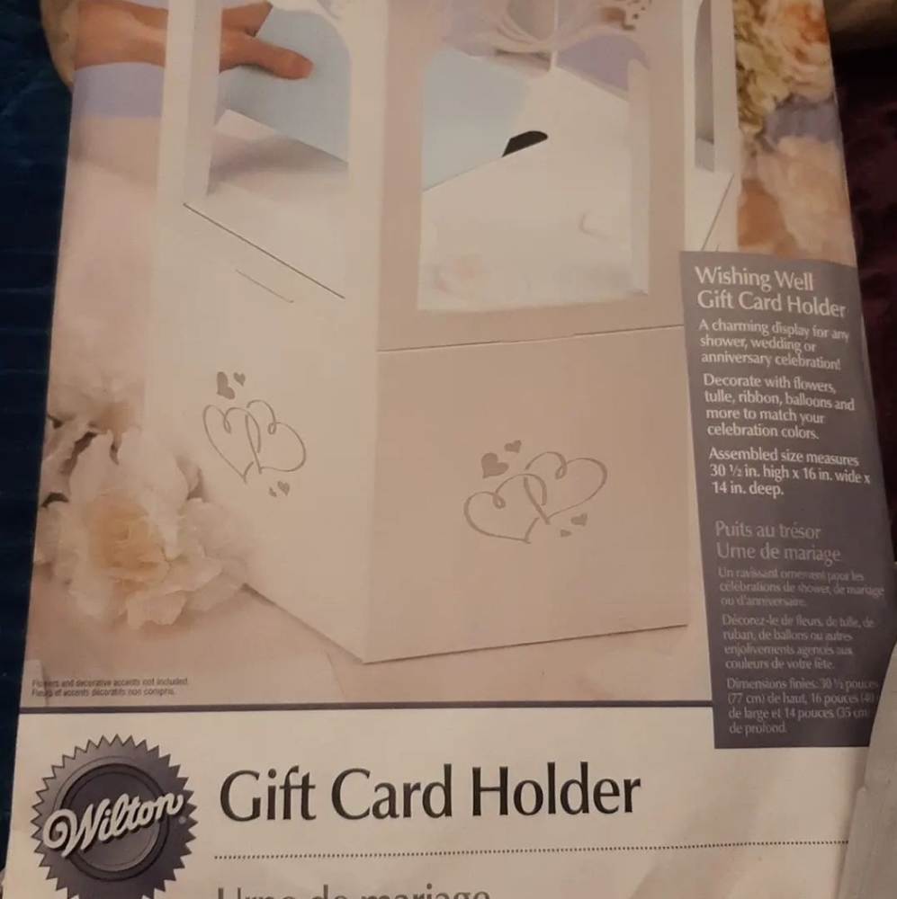 Gift Card Holder Well